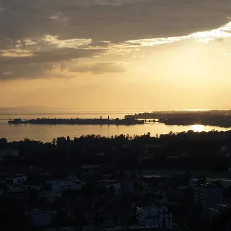 Am Pfaenderhang Mit Seeblick Casa vacanze