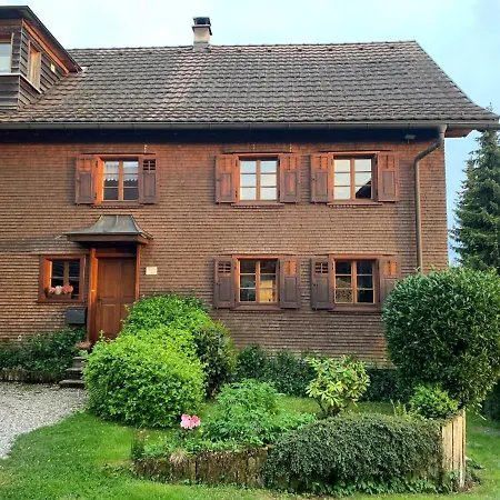 Am Pfaenderhang Mit Seeblick 度假居 *